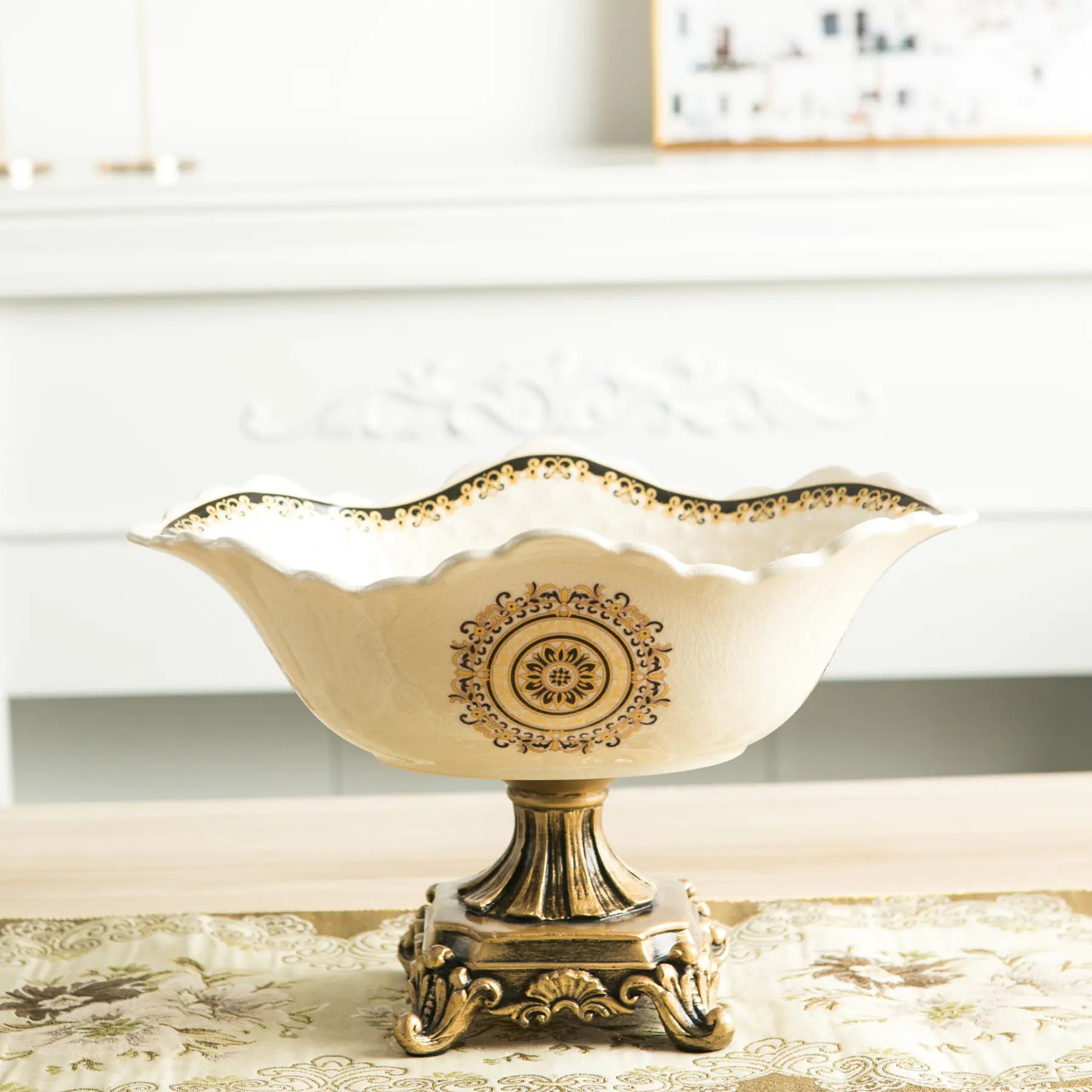 Creative Ceramic Fruit Bowl for Living Room Decor