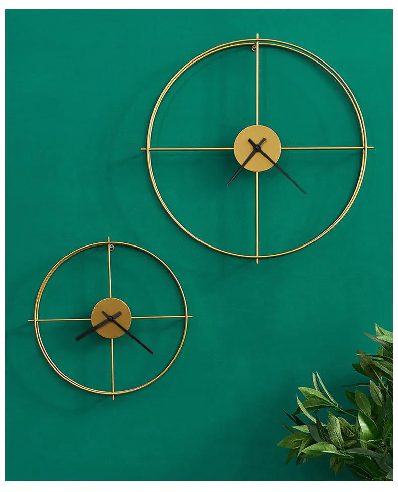 Modern Iron Art Clock for Living Room Use