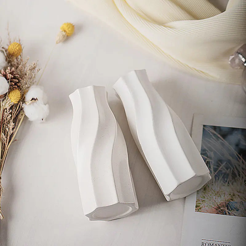 Modern Minimalist White Ceramic Flower Vase for Decor